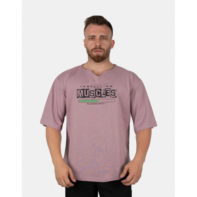 GWP “Muscles Installing” Oversize T-Shirt – Lila